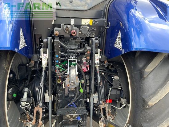 Tractor agrícola - New Holland - t7.225 blue power tractor (st26639)