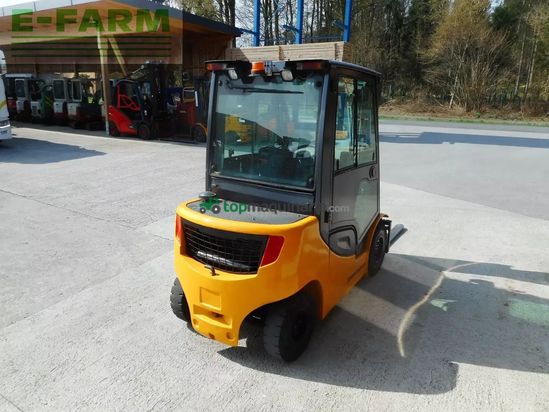 Elevadora - Jungheinrich - dfg425s triplex 4,4m + ss + kabine