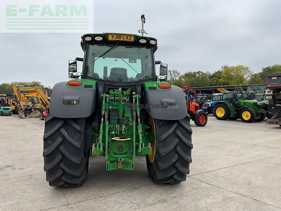 Tractor agrícola - John Deere - 6215r tractor (st23985)