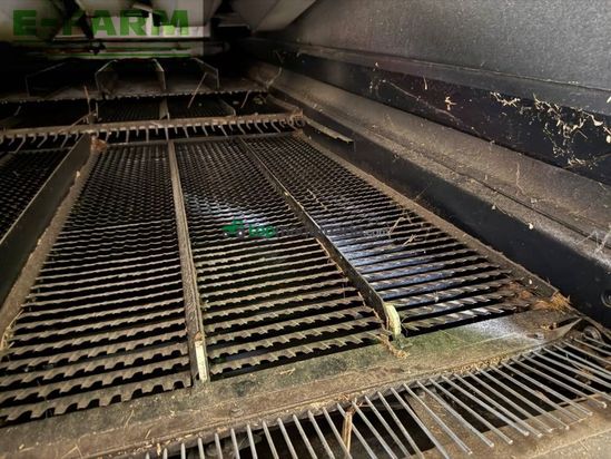 Cosechadora de Cereal - New Holland - cx 8070