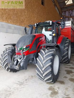 Tractor agrícola - Valtra - t215d