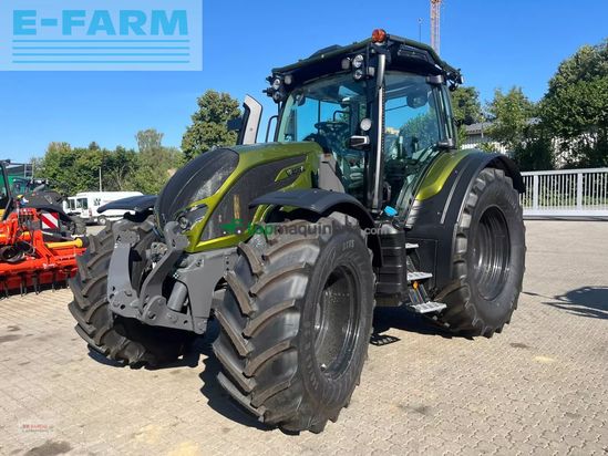Tractor agrícola - Valtra - n175 d forst m. rüfa / forstkabine