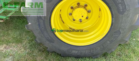 Cosechadora de Cereal - John Deere - 7700