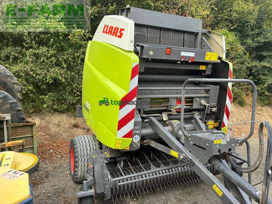 Empacadora gigant - Claas - variant 370 rf