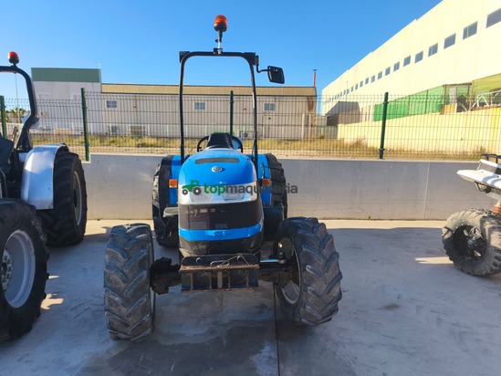 Tractor agrícola - New Holland - TD4040FR