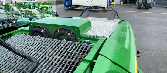 Cosechadora de Cereal - John Deere - 9700