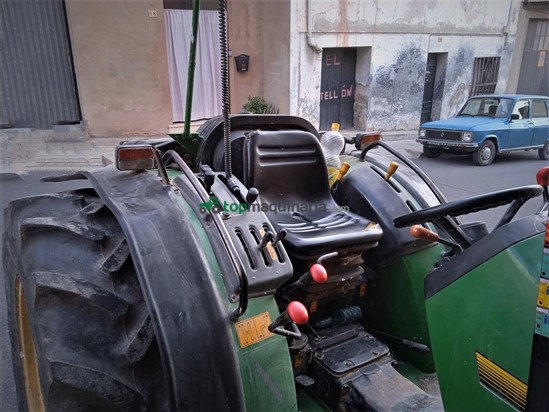Tractor agrícola - John Deere - 5500N