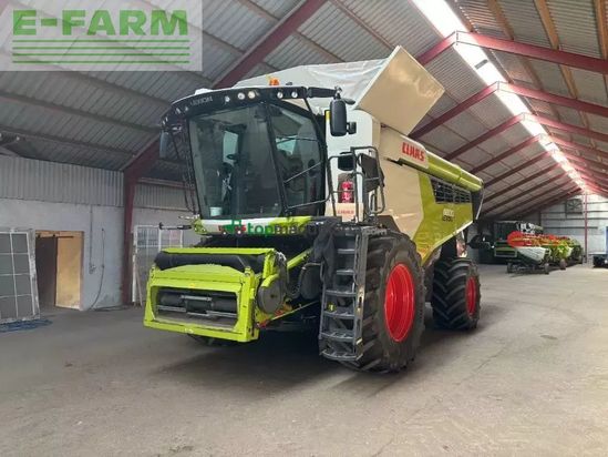 Cosechadora de Cereal - Claas - lexion 8800 4wd