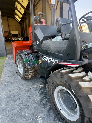 Carretilla Grome T350 4x4