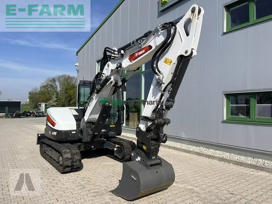 Excavadora - Bobcat - e88