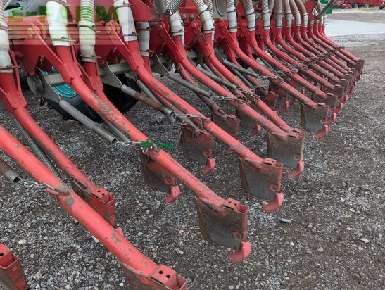 Sembradora - Kverneland - dl 4m schleppschare