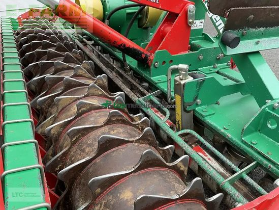 Grada rotativa - Regent - orbit- m 3000 und vitasem 300 drillmaschine