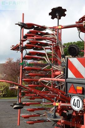 Sembradora - Kverneland - u-drill 6001