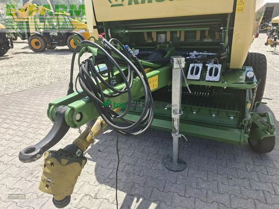 Empacadora gigant - Krone - comprima v 150 xc plus messer