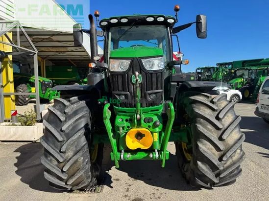 Tractor agrícola - John Deere - 6215r
