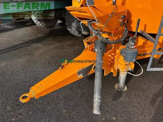 Remolqu esparcidor - Lucas - spirmix 220