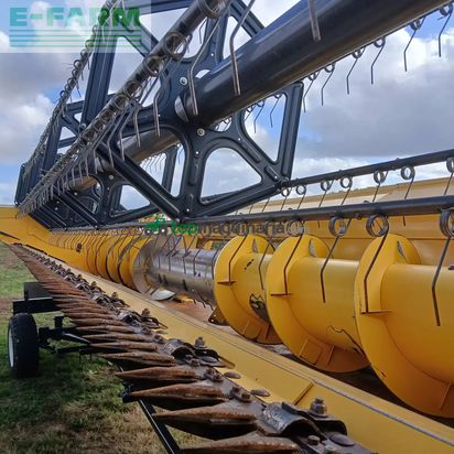 Cosechadora de Cereal - New Holland - cx8.70