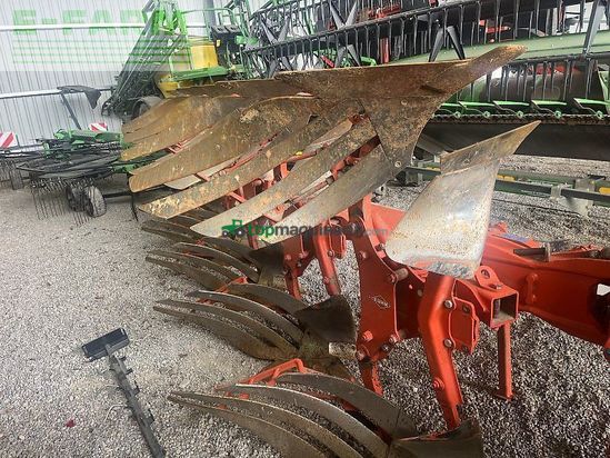 Arado - Kuhn - vari master 123