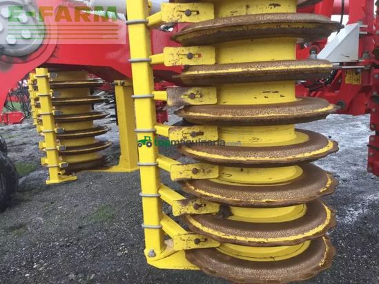 Cultivador - Pöttinger - terradisc 6001t
