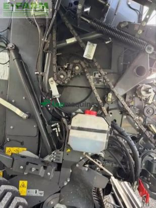 Empacadora gigant - Claas - 585 c