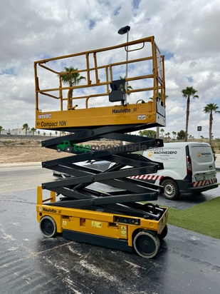 Plataforma Tijera Eléctrica Haulotte Compact 10 N