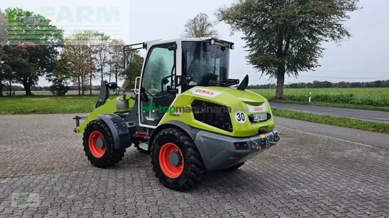 Minicargadora - Claas - torion 535