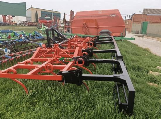 PREPARADOR DE TRES FILAS, PLEGABLE, CON RODILLO 24 BRAZOS
