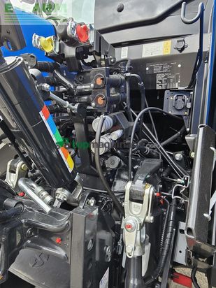 Tractor agrícola - New Holland - t7.175 power command (stage v)