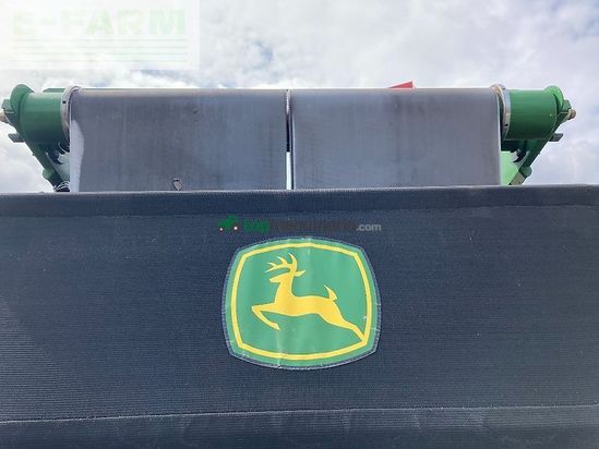 Empacadora gigant - John Deere - 990