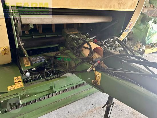 Empacadora gigant - Krone - comprima cf 155 xc