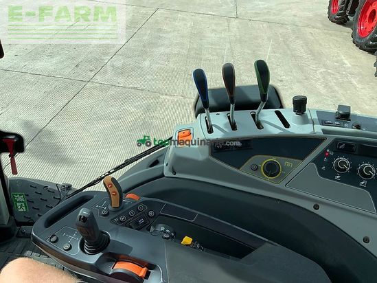 Tractor agrícola - Valtra - t155 active tractor (st26785)
