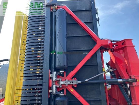 Rastrillo - Pöttinger - mergento vt 9220 neuwertig