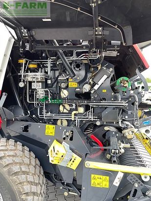 Empacadora gigant - Pöttinger - impress 185v master