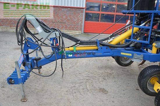 Sembradora - Treffler - tg 300.1 + lemken säschiene