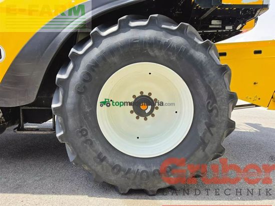 Cosechadora de Cereal - New Holland - cr 8.80