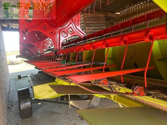 Cosechadora de Cereal - Claas - trion 730