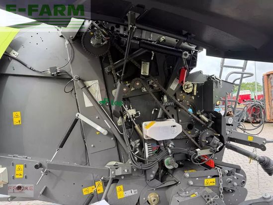 Empacadora gigant - Claas - variant 480 rc trend