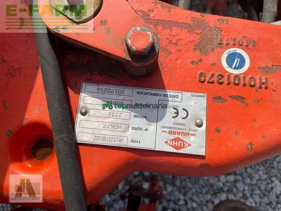 Arado - Kuhn - vari-master 153 mit schollencracker