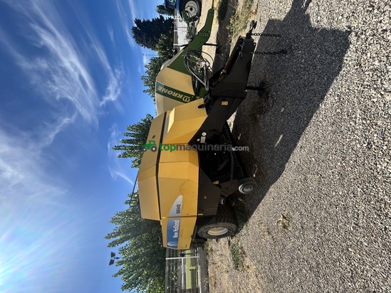 Empacadora gigante - New Holland - BB940