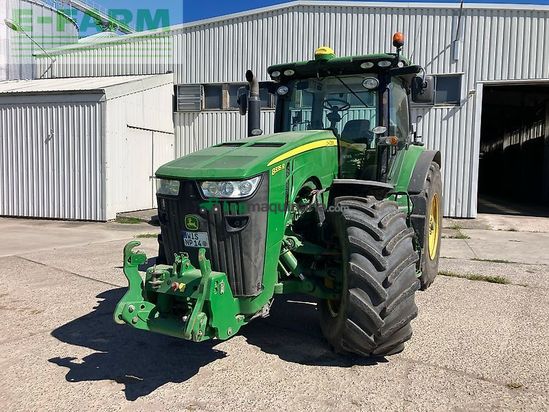 Tractor agrícola - John Deere - 8335r *powr shift 16/5*