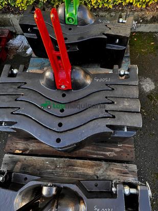 CONTRAPESA TRIPUNTAL DE ACERO FUNDIDO 900 KG