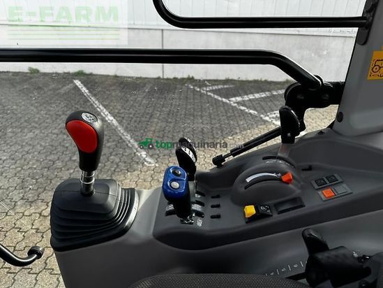 Tractor agrícola - Claas - nexos 240 s