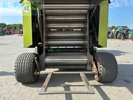 Empacadora gigant - Claas - rollant 340 r