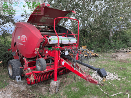 Empacadora gigant - Welger - rp 245