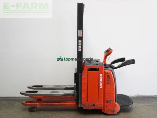 Elevadora - Linde - d 12 ap 133