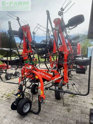 Henificador - Kubota - te 8080