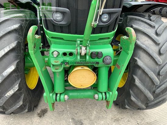Tractor agrícola - John Deere - 6215r tractor (st23802)