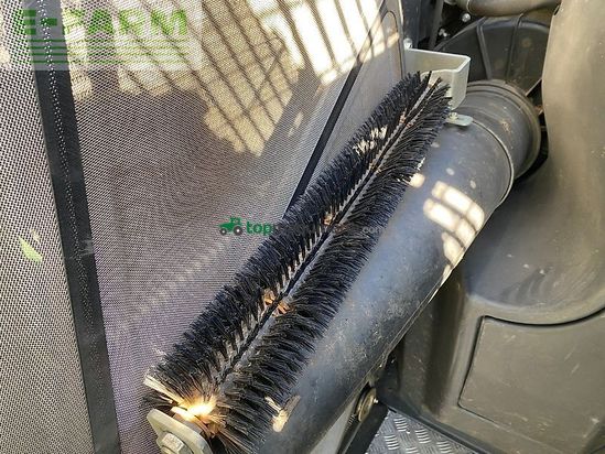 Cosechadora de Cereal - John Deere - 9700 i