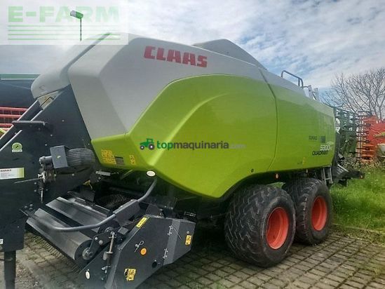Empacadora gigant - Claas - quadrant 5300 rc t