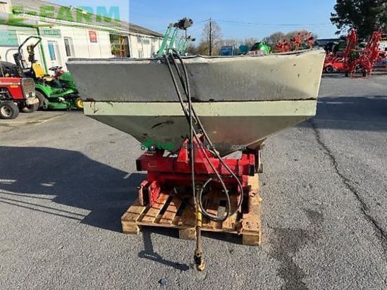 Esparcidor - Kuhn - zsb